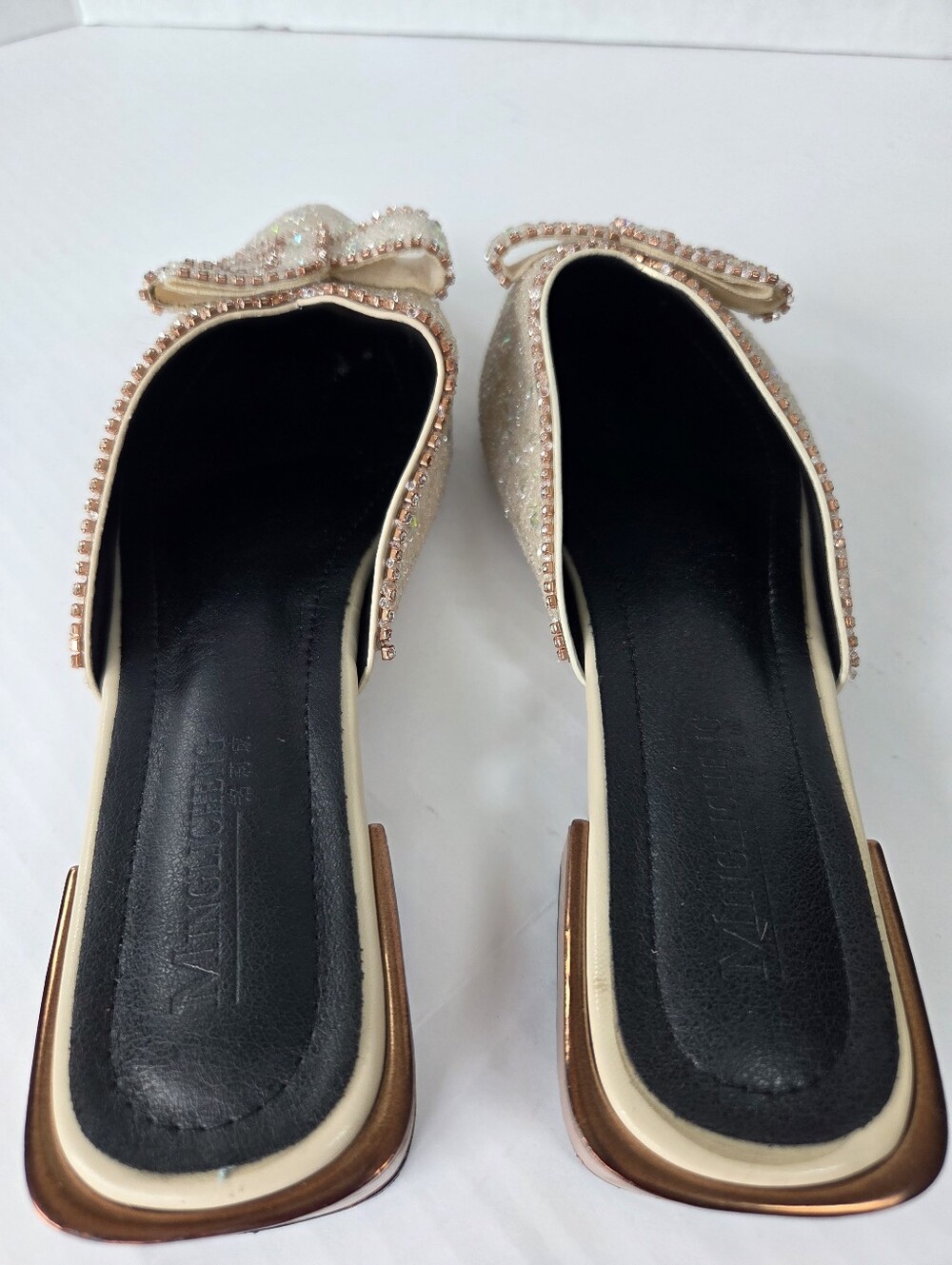 Embellished Pointed-Toe Slip-On Mules in Champagne Bow Preppy Office - Picture 5 of 7